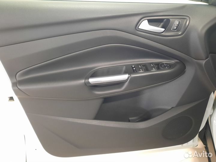 Ford Kuga 2.5 AT, 2018, 123 000 км