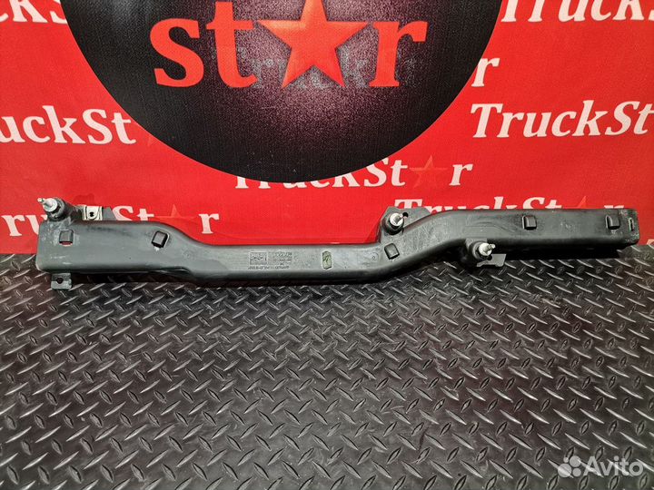 Кожух проводки шасси правый Daf XF106