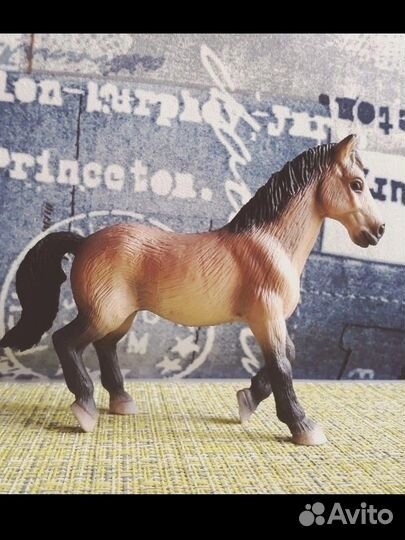 Моделька лошади