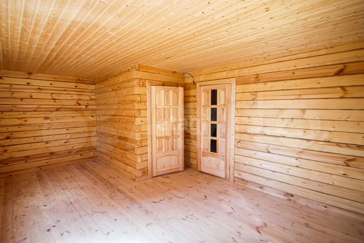 Дом 140 м² на участке 10,5 сот.