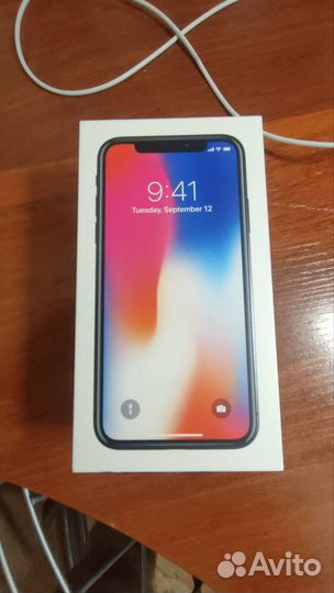 iPhone X, 256 ГБ