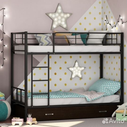 Двухъярусная детская кровать
