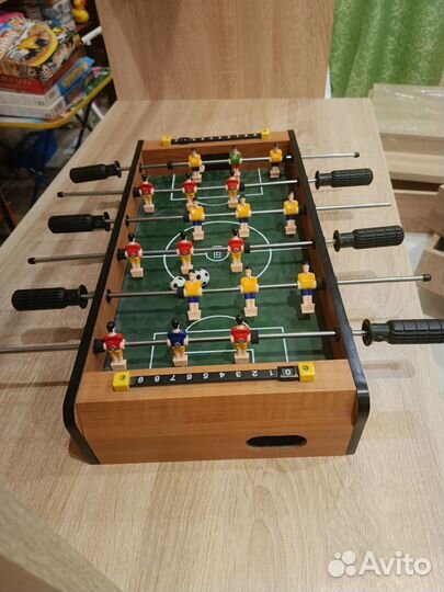 Настольный футбол в отличном состоянии