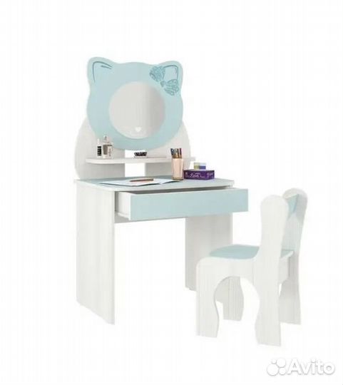 Детский стол и стульчик
