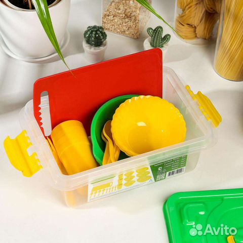 Набор посуды для пикника 4 персоны 22 предмета