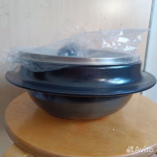 Казанок с двойными стенками, новый, 3 литра