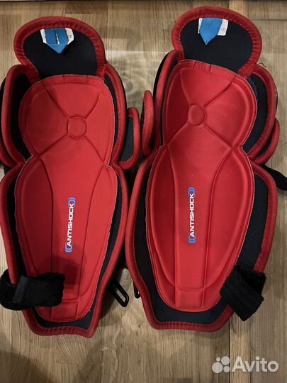 Для хоккея защита щитки нагрудник