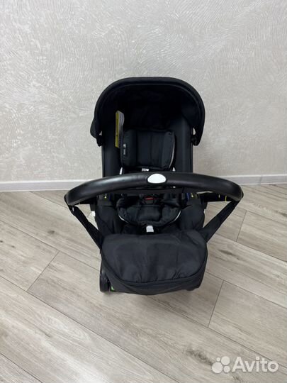 Коляска-автокресло
