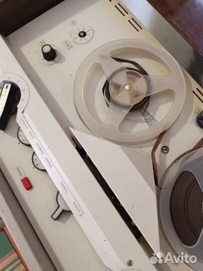 Магнитофон бобинный Днепр 14а