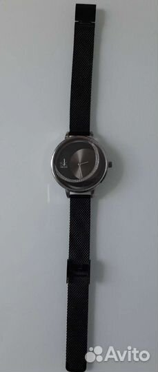 Часы наручные