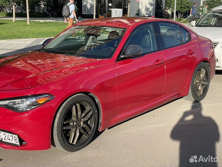 Niche M195 methos matte bronze black bead ring