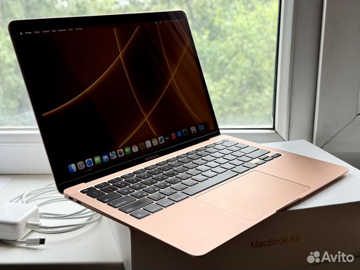 Apple macbook air 13 M1 чек