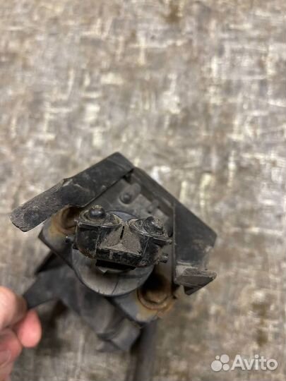 Форсунка омывателя фары mazda 3 BK