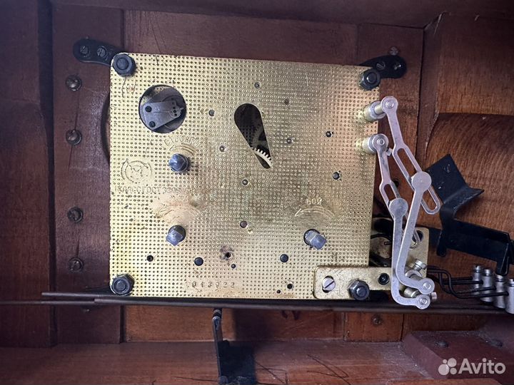 Настольные часы с боем 