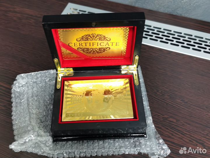 Карты игральные и аксессуары