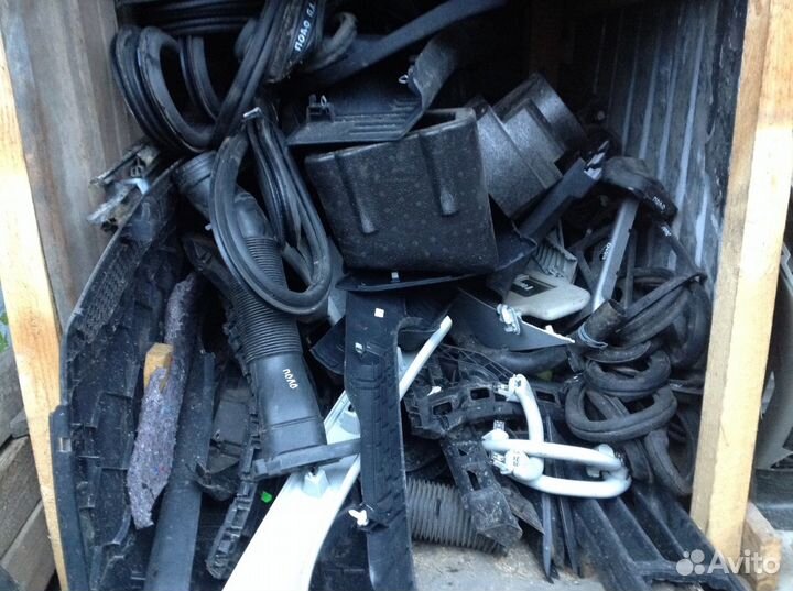 Пластик салона накладка уплотнитель поло 5