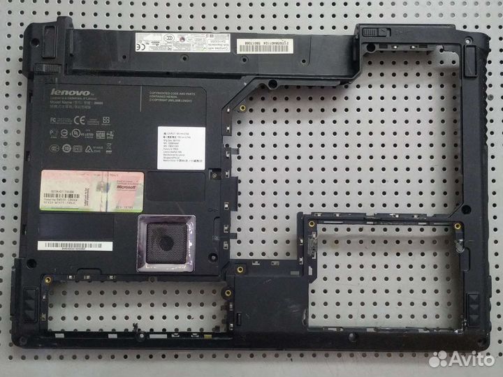 Lenovo thinkpad Y430 поддон