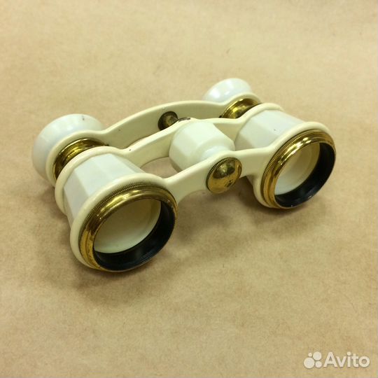 Театральный бинокль