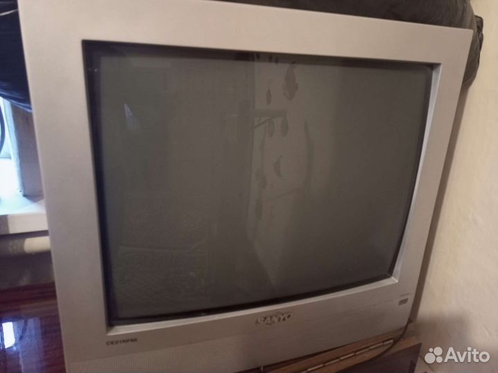 Телевизор