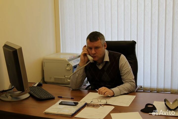 Юрист по земельным и жилищным вопросам