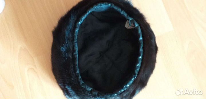 Берет норковый, шапки