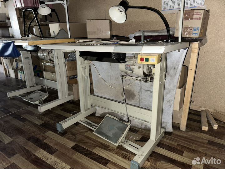 Промстол для шв машин. Двигатель Фрикционный