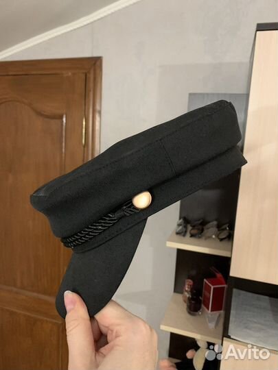 Кепка HM женская