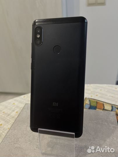 Xiaomi Redmi Note 5, 3/32 ГБ