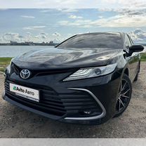 Toyota Camry 2.5 AT, 2021, 60 800 км, с пробегом, цена 3 370 000 руб.