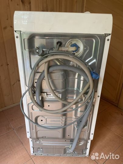 Стиральная машина Zanussi ZWY-180