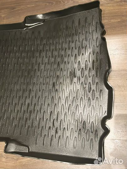 Коврик в багажник bmw 3 e46