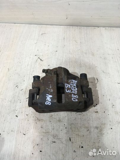 Суппорт тормозной передний левый Ауди 80 Б3 Б4