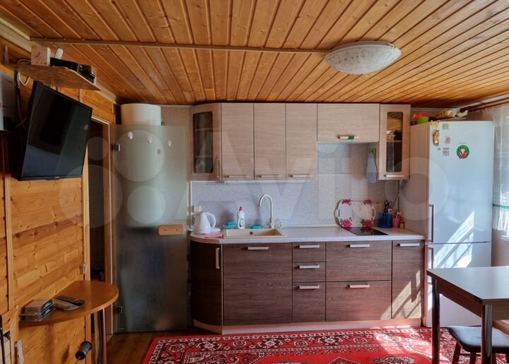 Дом 60 м² на участке 10,3 сот.