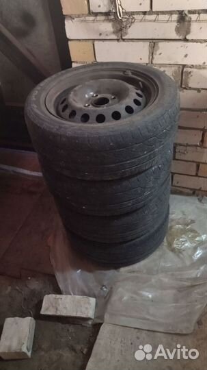 Bridgestone Potenza RE002 Adrenalin 195/55 R15 82W