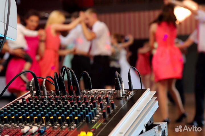 Диджей, музыкант на юбилей, банкет, свадьбу