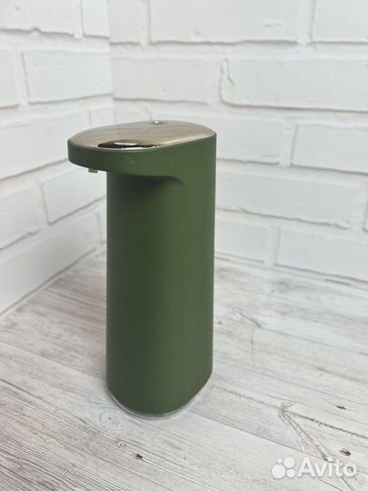 Диспенсер для жидкого мыла сенсорный на кухню