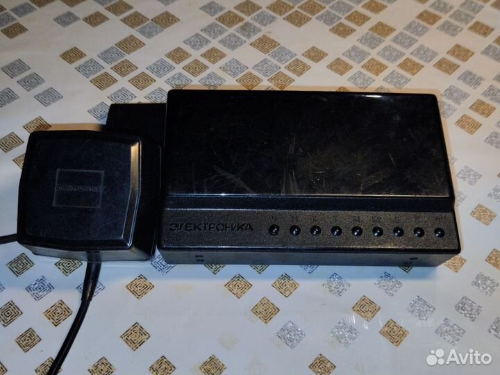 Часы-будильник Электроника СССР