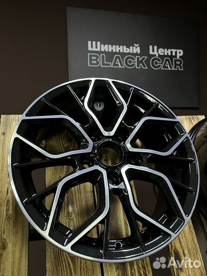 CrossStreet 6,5x16/5x114,3 ET45 D60,1 CR-19 BKF