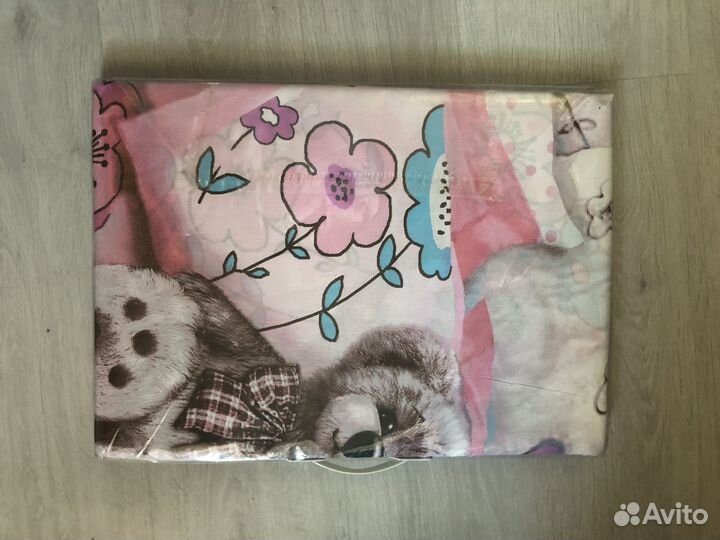 Постельное белье 1.5 новое