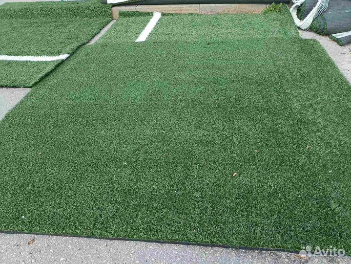 Продам искусственную траву для футбольного поля