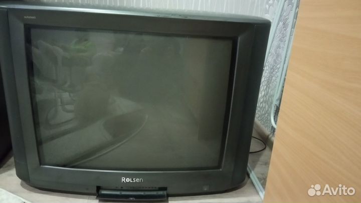 Телевизор бу Rolsen