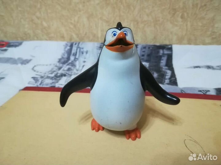 Игрушки Пингвины Мадагаскара из Макдональдса