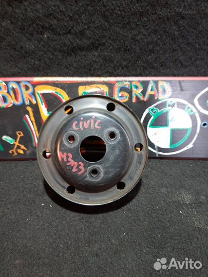 Шкив помпы Honda Civic 5D R18A2