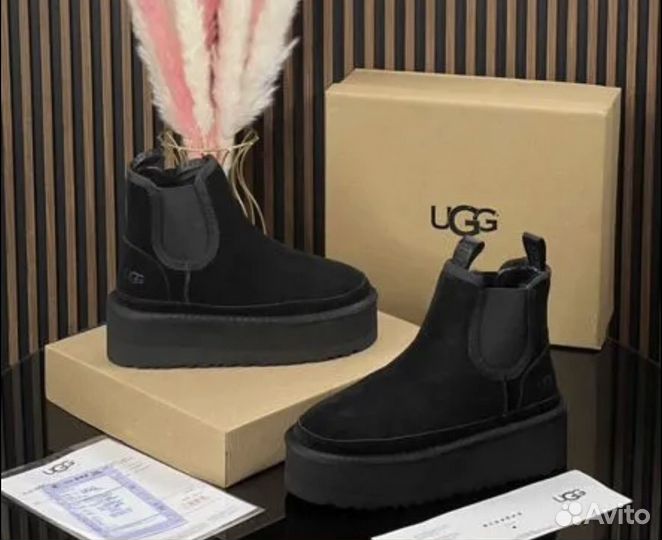 Ugg женские на платформе высокие челси