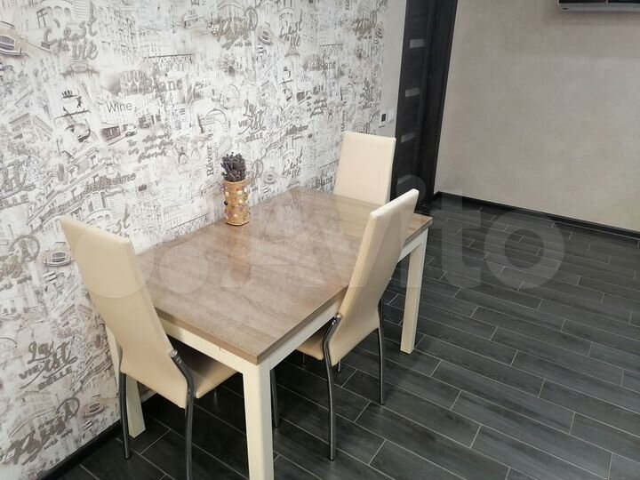 2-к. квартира, 59,6 м², 1/3 эт.