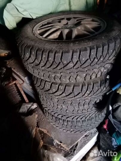 Tunga 4x4 195/65 R15
