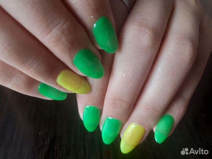 Маникюр, педикюр, ваксинг, шугаринг