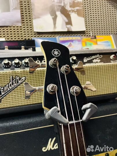 Бас гитара Yamaha trbx 304