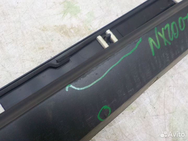 Молдинг двери передней правой Lexus NX 2014-2017