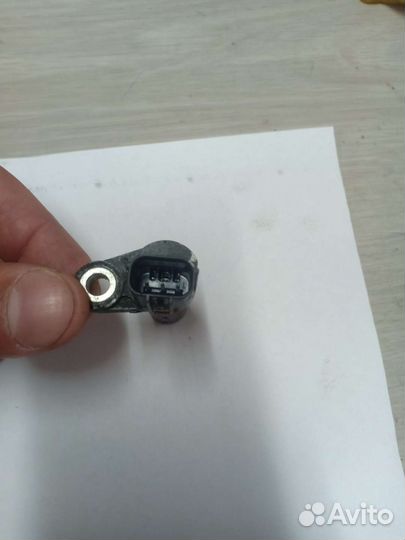 Датчик положения коленвала Honda accord 7